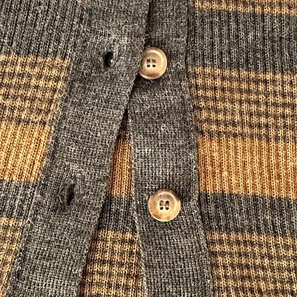 D&G Dolce & Gabbana Women's Cardigan - Tan and Gray Stripes - Picture 5 of 10